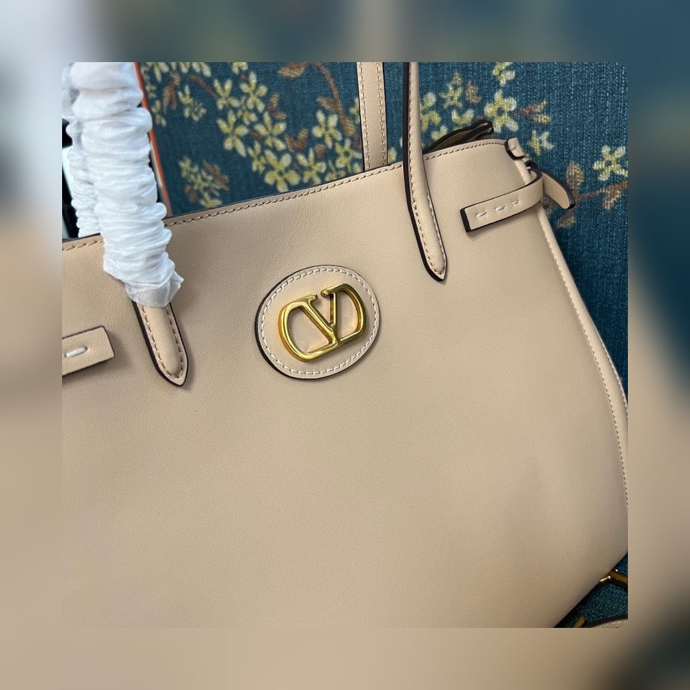 Anum Bags - High-Quality Designer Products for You - AFFORDABLE LUXURY BAGS - 14614