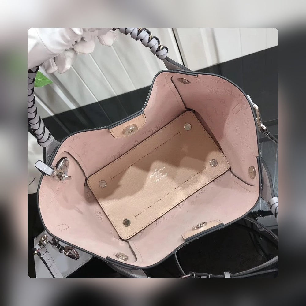 Anum Bags - High-Quality Designer Products for You - AFFORDABLE LUXURY BAGS - 3995