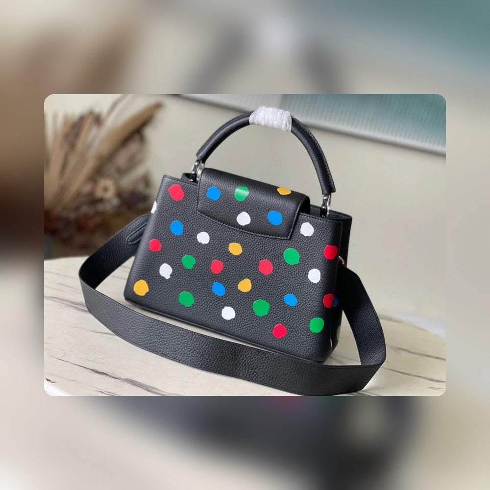 Anum Bags Detail
