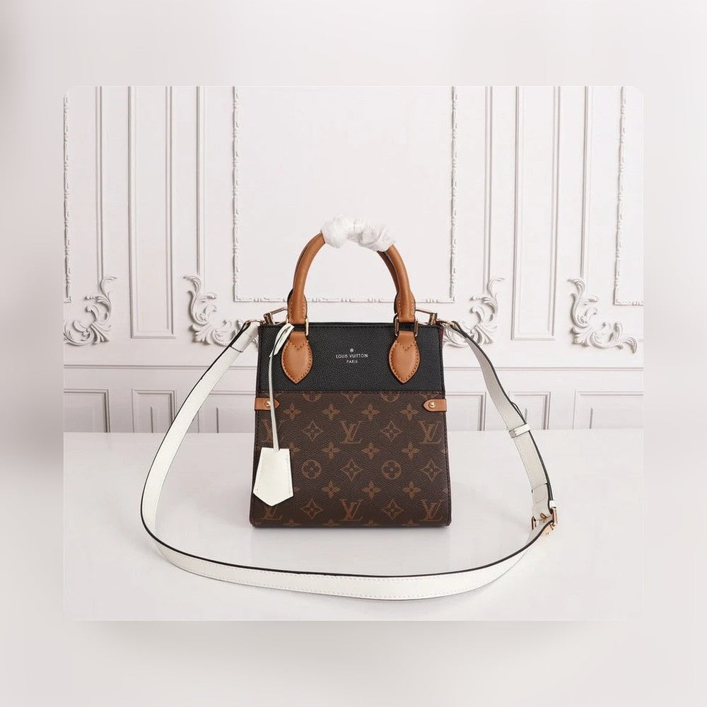 Anum Bags Detail