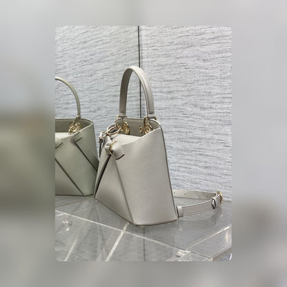 Anum Bags - Premium Luxury Goods and Accessories - AFFORDABLE LUXURY BAGS - 18941