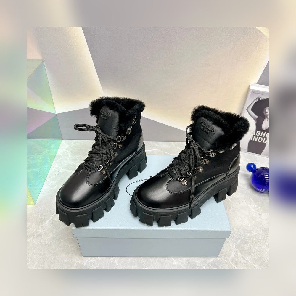 VBS LEATHER CHUNKY ANKLE BOOTS BLACK