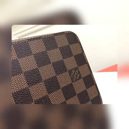 Anum Bags Wallets - Best High-End Brands in One Place - AFFORDABLE LUXURY - 4409