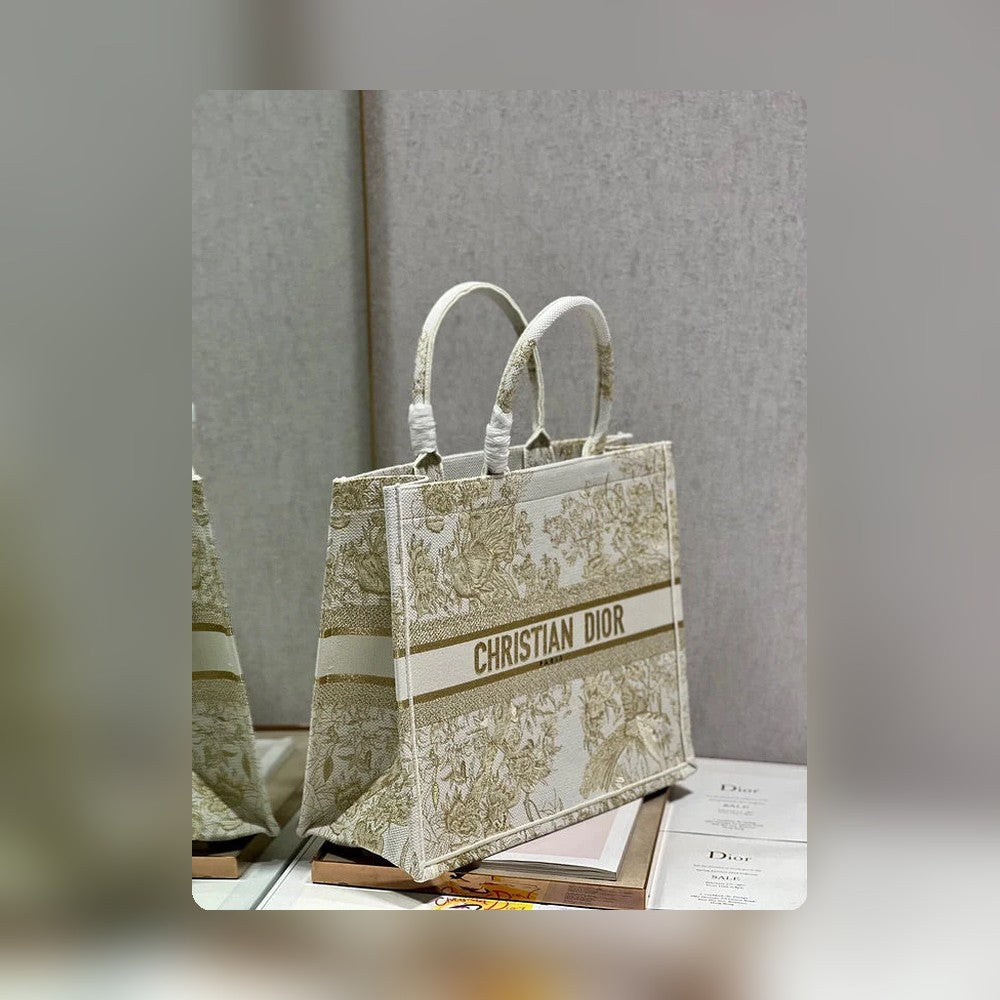 Anum Bags Detail
