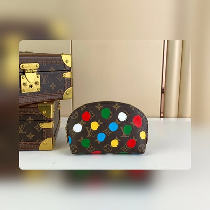 Anum Bags ln Luxury Bag --56238