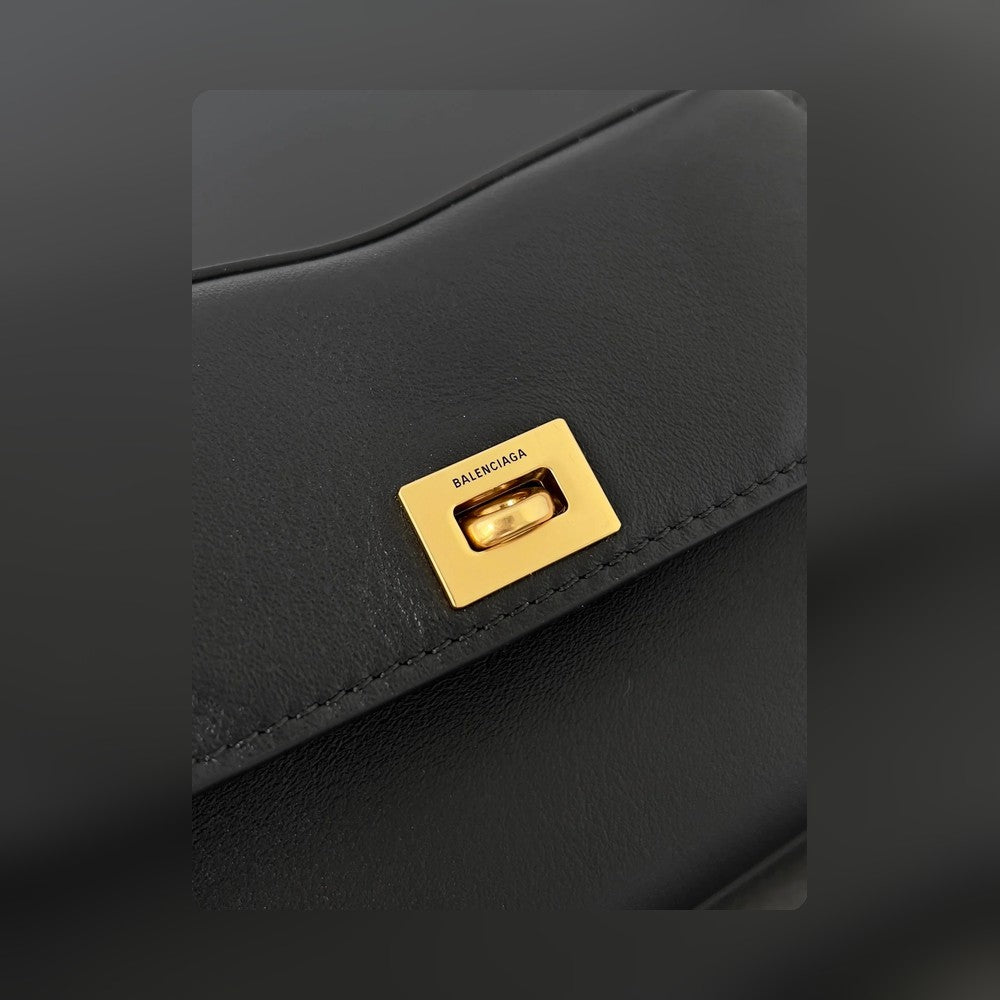 new-luxury-designer-bags-nm24060