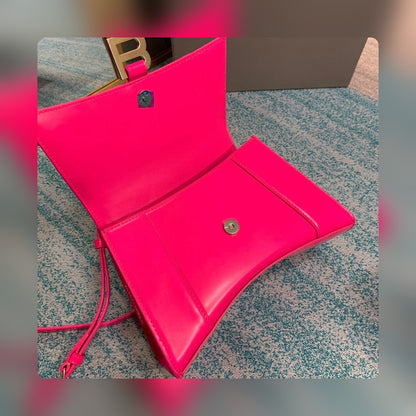 new-luxury-designer-bags-nm24083