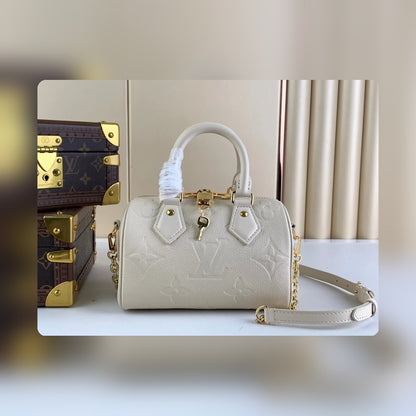 Anum Bags ln Luxury Bag --55990