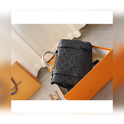 Anum Bags Detail