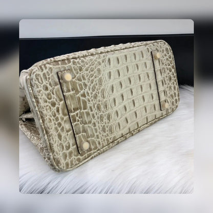 new-luxury-designer-bags-nm23520