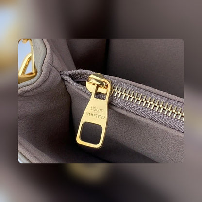 Anum Bags ln Luxury Bag --58259