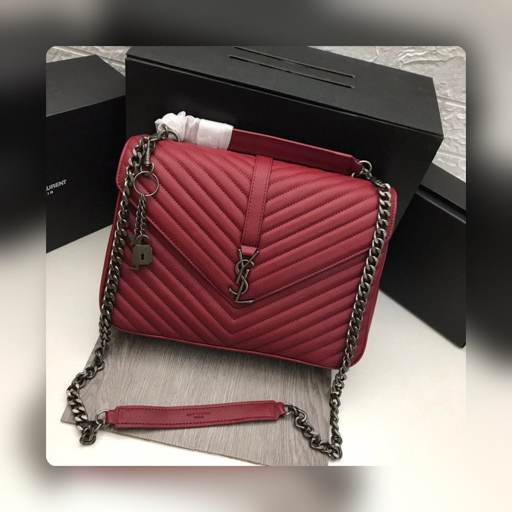 Anum Bags Detail