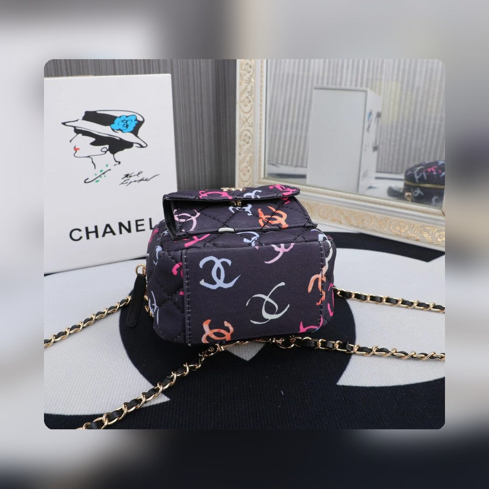 Anum Bags Detail