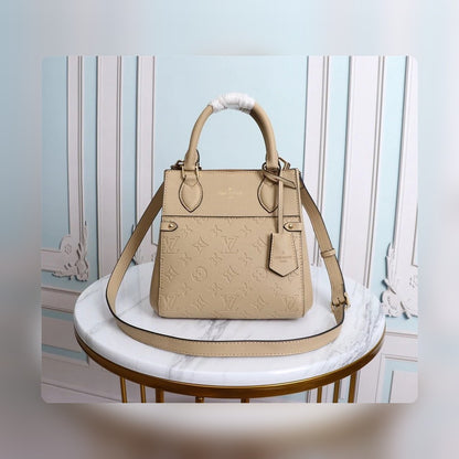 Anum Bags Detail