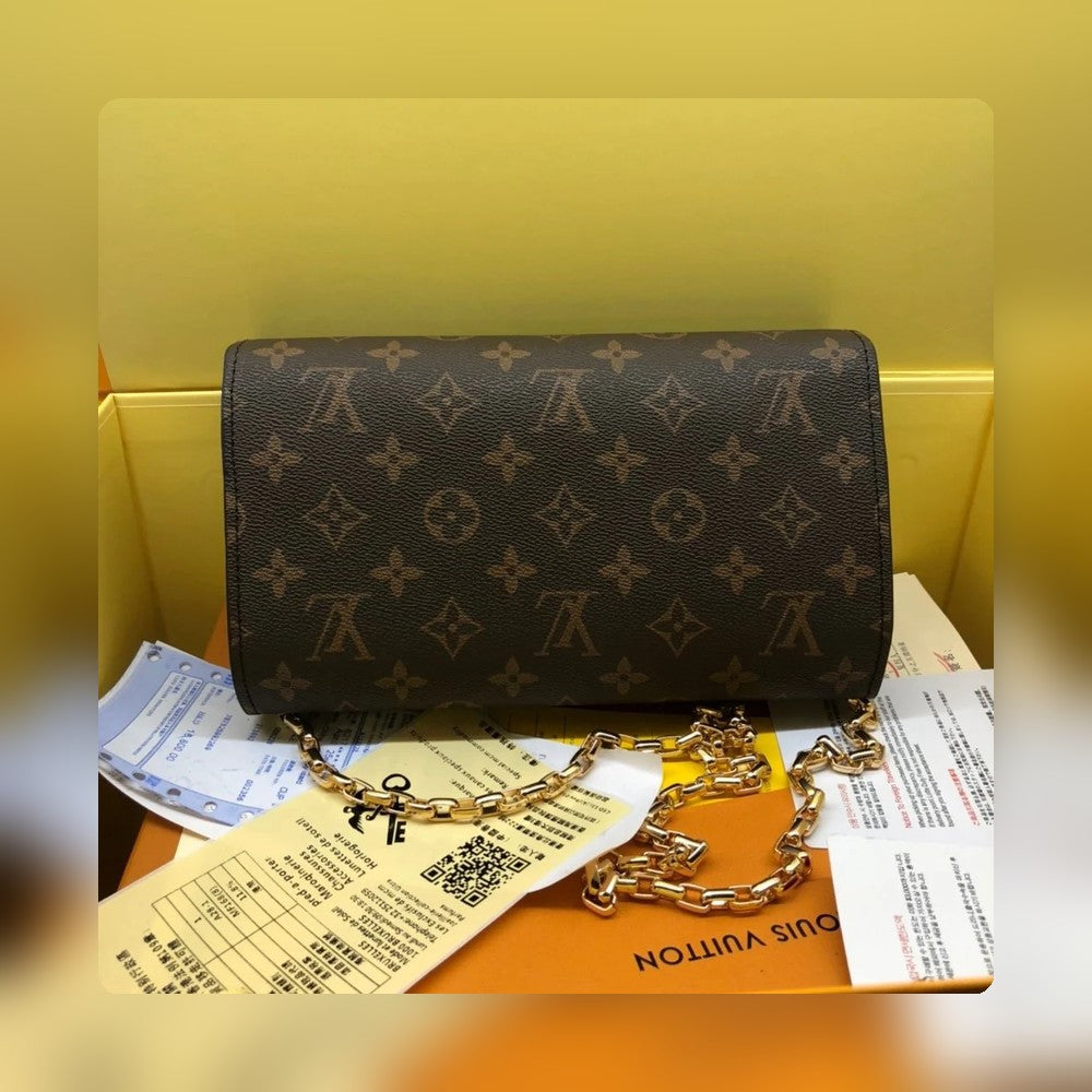 Anum Bags Detail