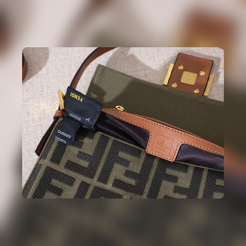 Anum Bags Detail