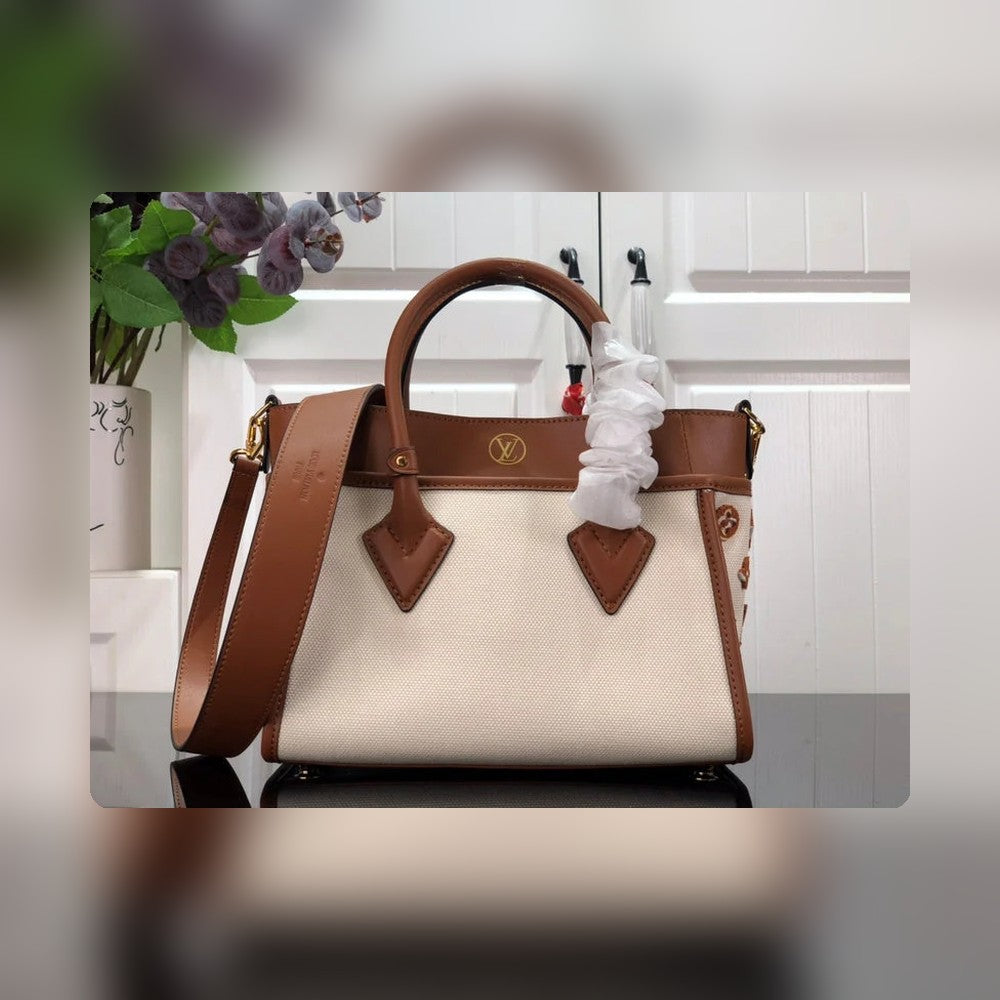 Anum Bags Detail