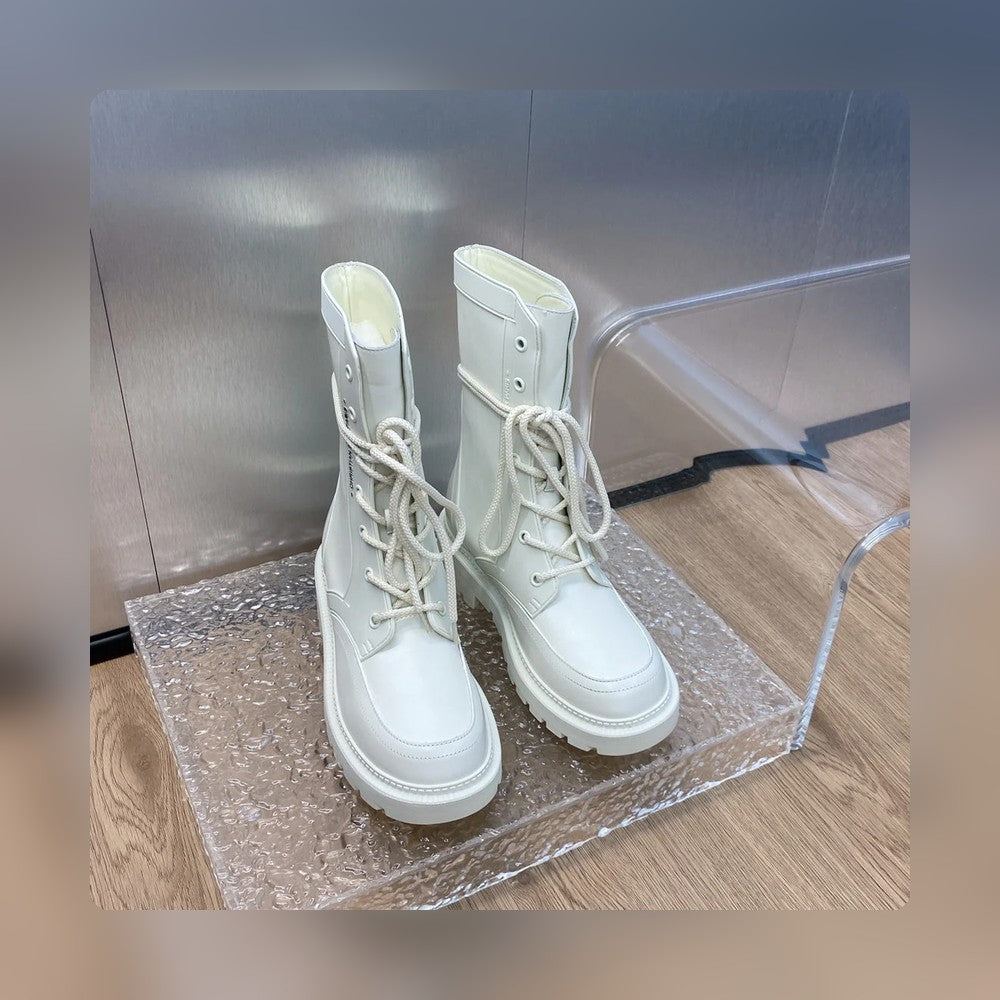 VBS D TRAP ANKLE BOOT WHITE