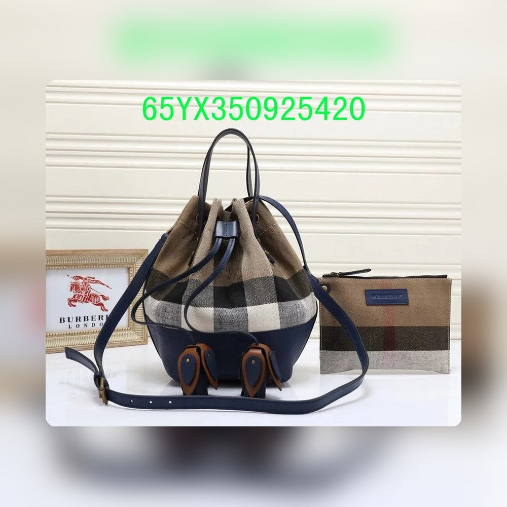 Anum Bags Detail