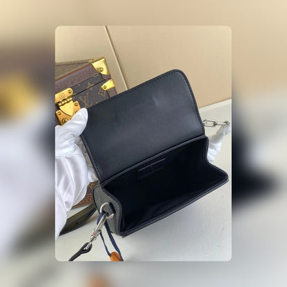 Anum Bags ln Luxury Bag --56157