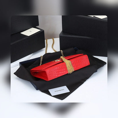 Anum Bags Detail