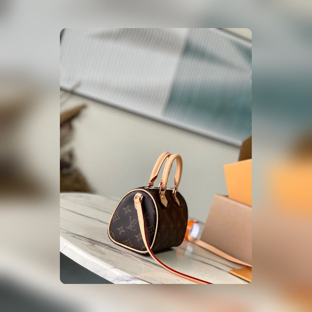 Anum Bags Detail
