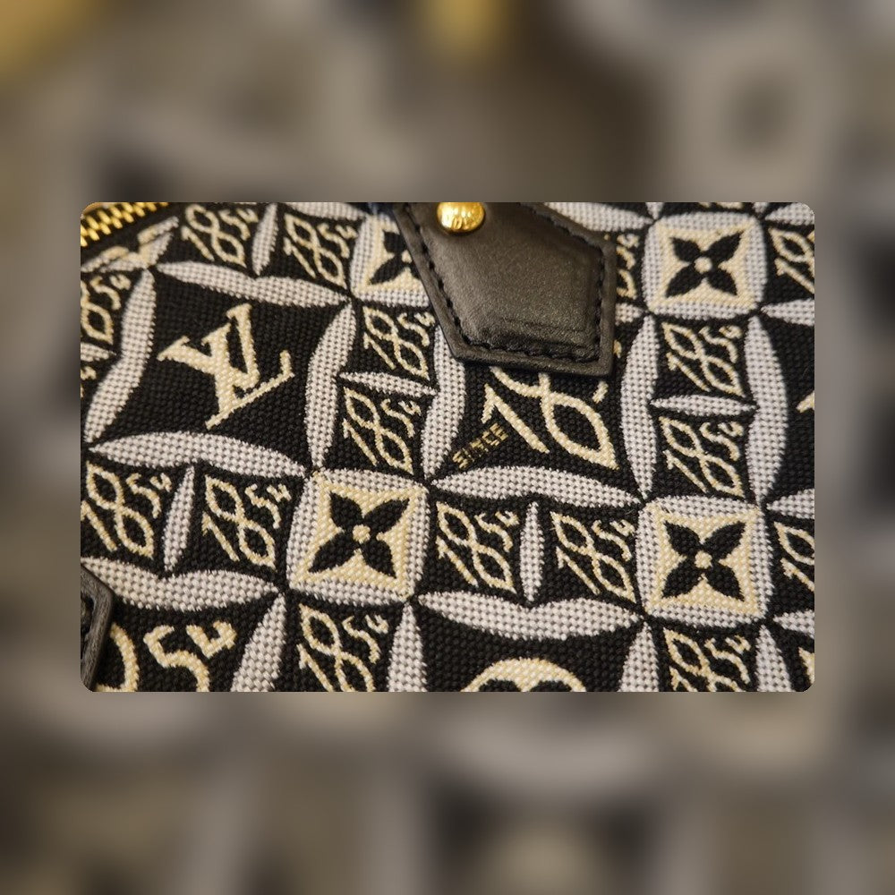 Anum Bags ln Luxury Bag --57995
