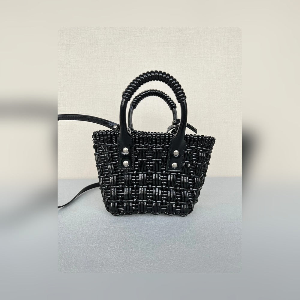 new-luxury-designer-bags-nm24061