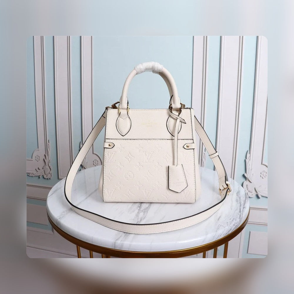 Anum Bags Detail