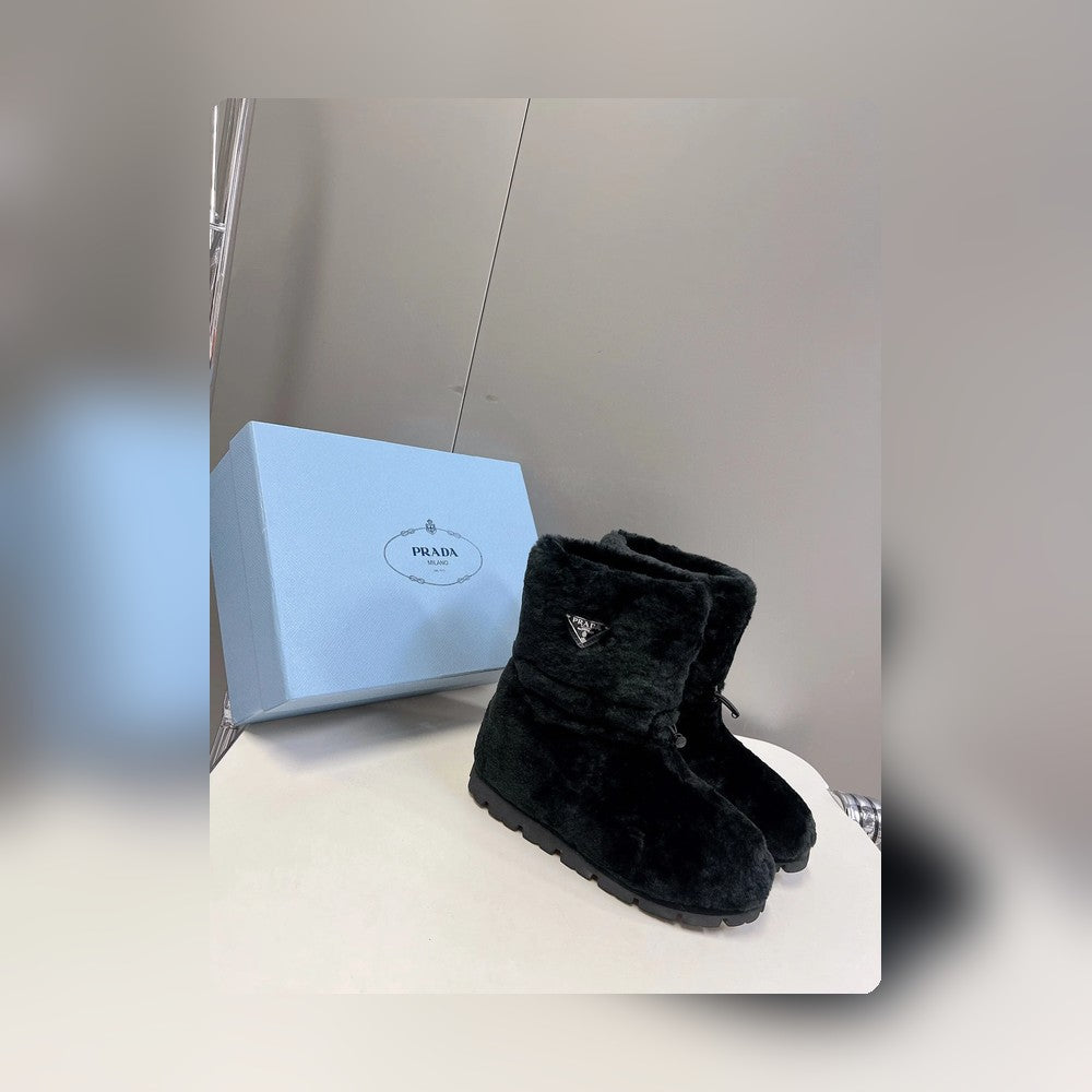 PD SHEARLING BOOTIES BLACK 1U258N 173 F0002 F ZF20