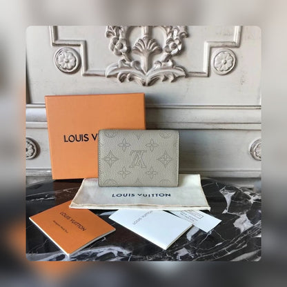 Anum Bags Wallets - High-Quality Designer Products for You - AFFORDABLE LUXURY - 4455