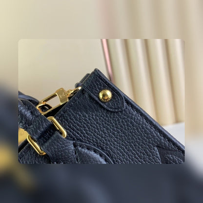 Anum Bags ln Luxury Bag --56762