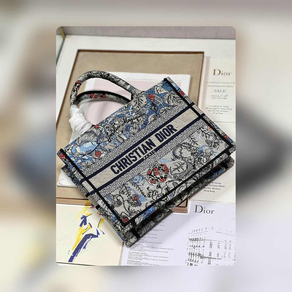 Anum Bags Detail