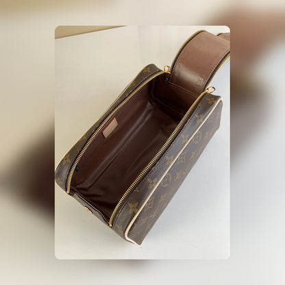 Anum Bags ln Luxury Bag --56342