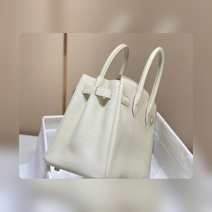 new-luxury-designer-bags-nm23534