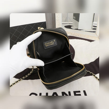 Anum Bags Detail