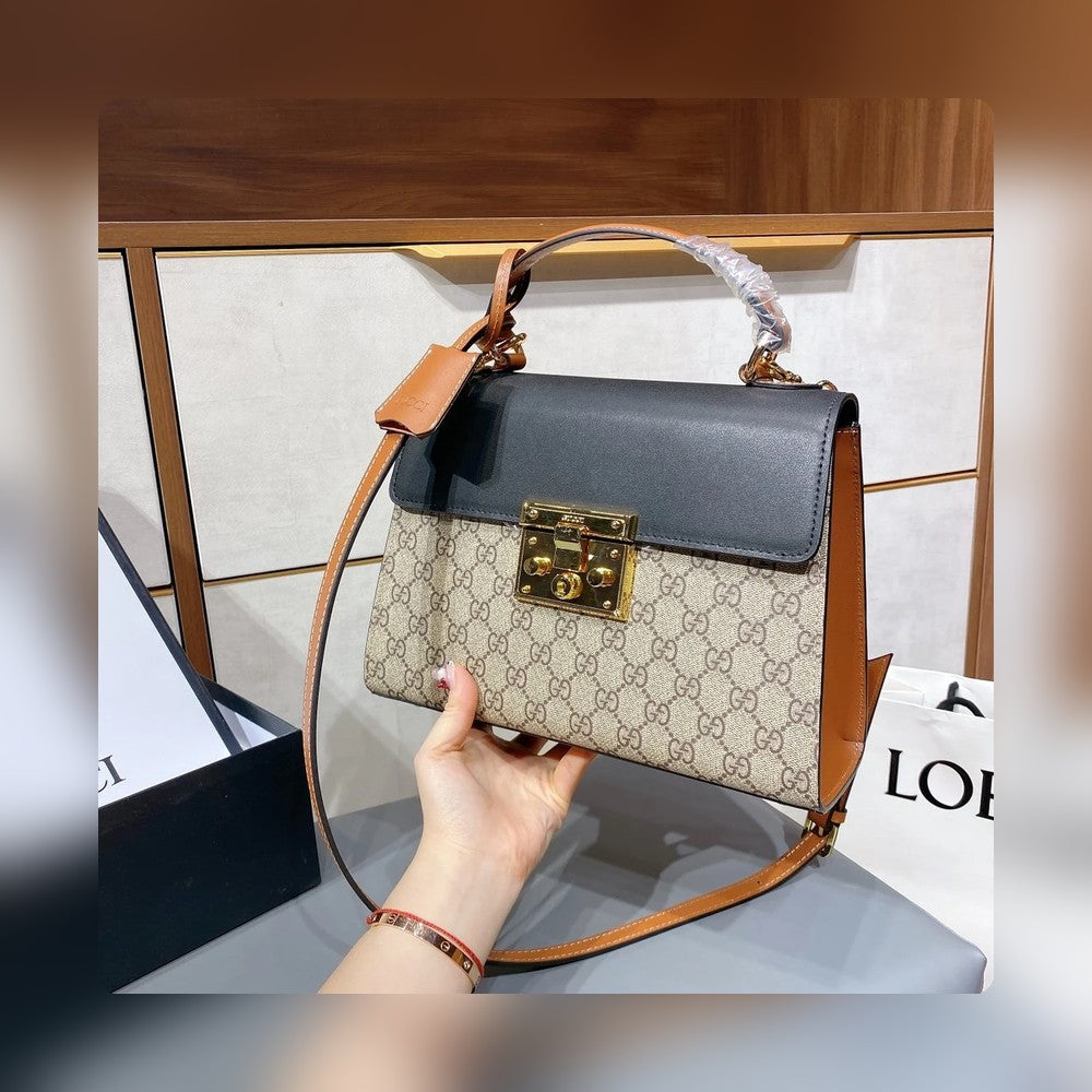 Anum Bags Detail