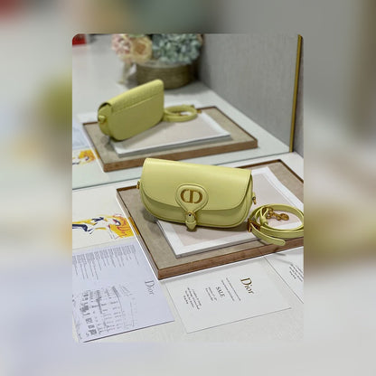 Anum Bags Detail