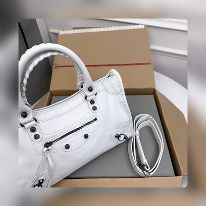 new-designer-premium-bags-nm24031