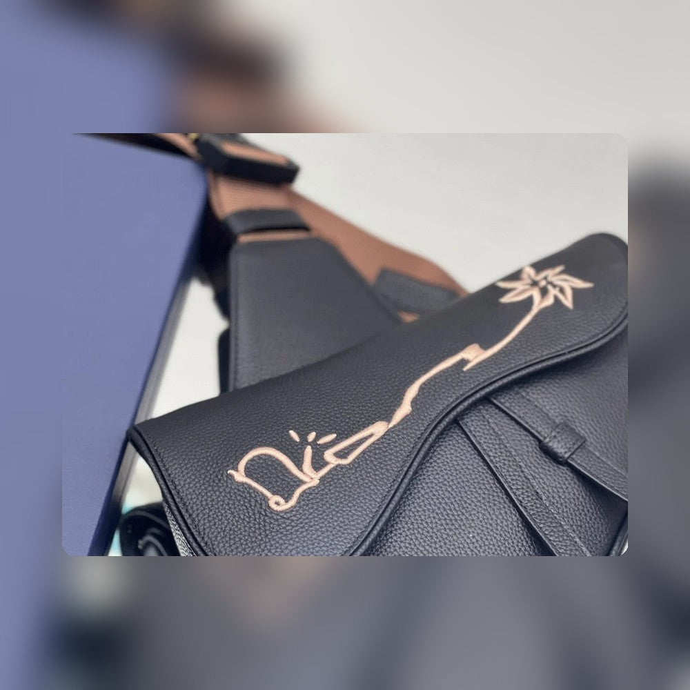 Anum Bags Detail