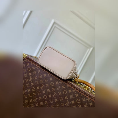 Anum Bags - Premium Luxury Goods and Accessories - AFFORDABLE LUXURY BAGS - 13581