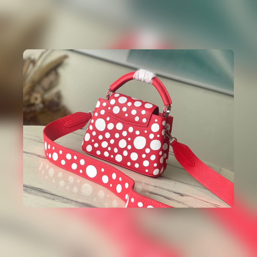 Anum Bags Detail
