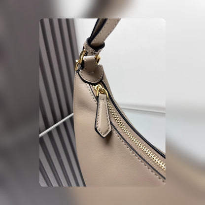 Anum Bags - High-Quality Designer Products for You - AFFORDABLE LUXURY BAGS - 19154