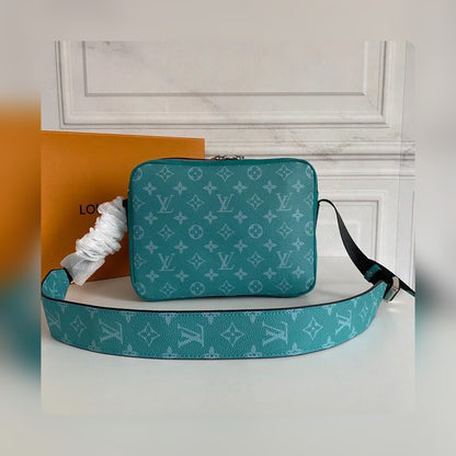 Anum Bags Detail