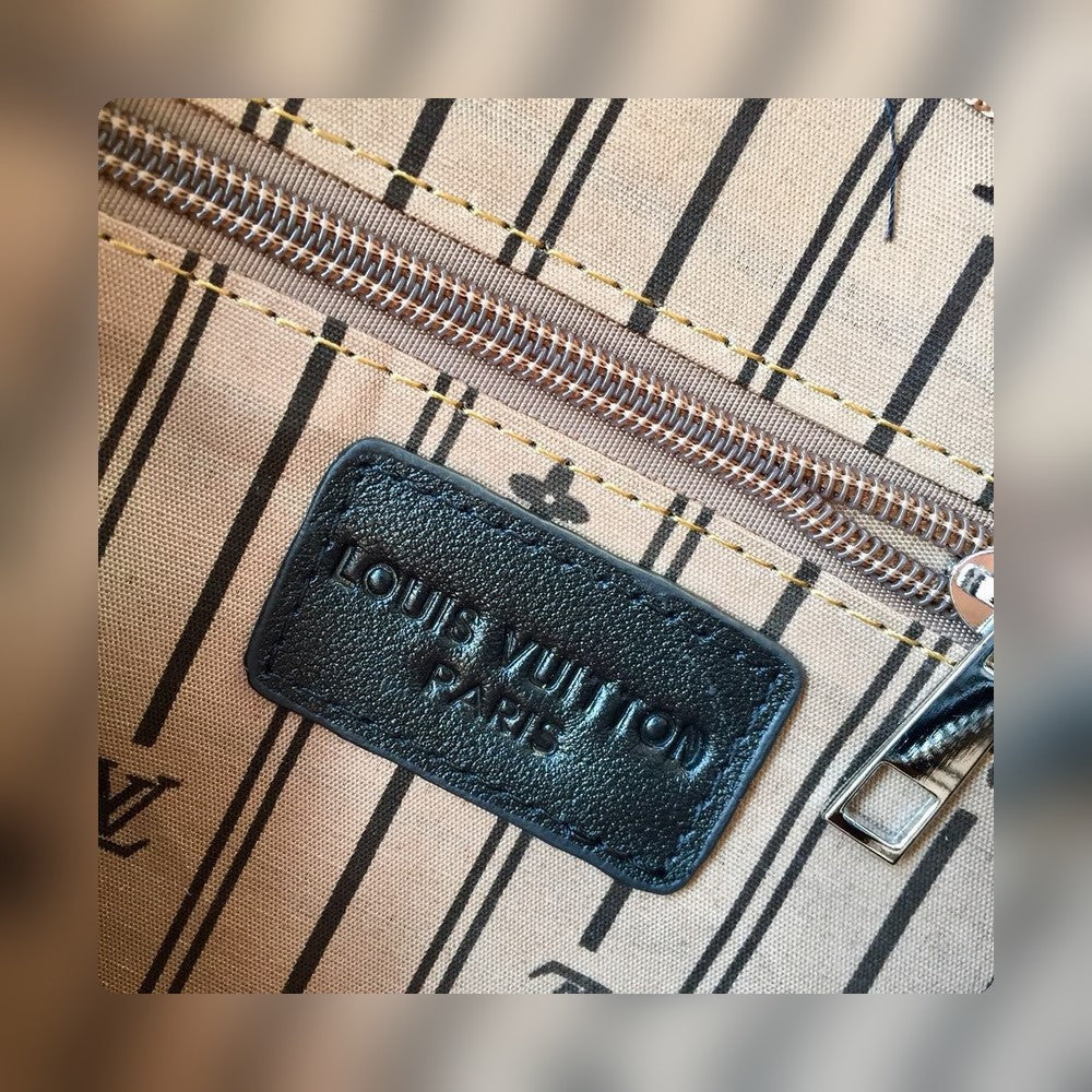 Anum Bags Detail