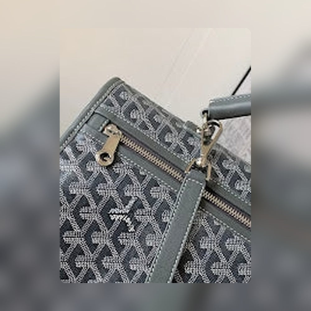 new-luxury-designer-bags-nm8228