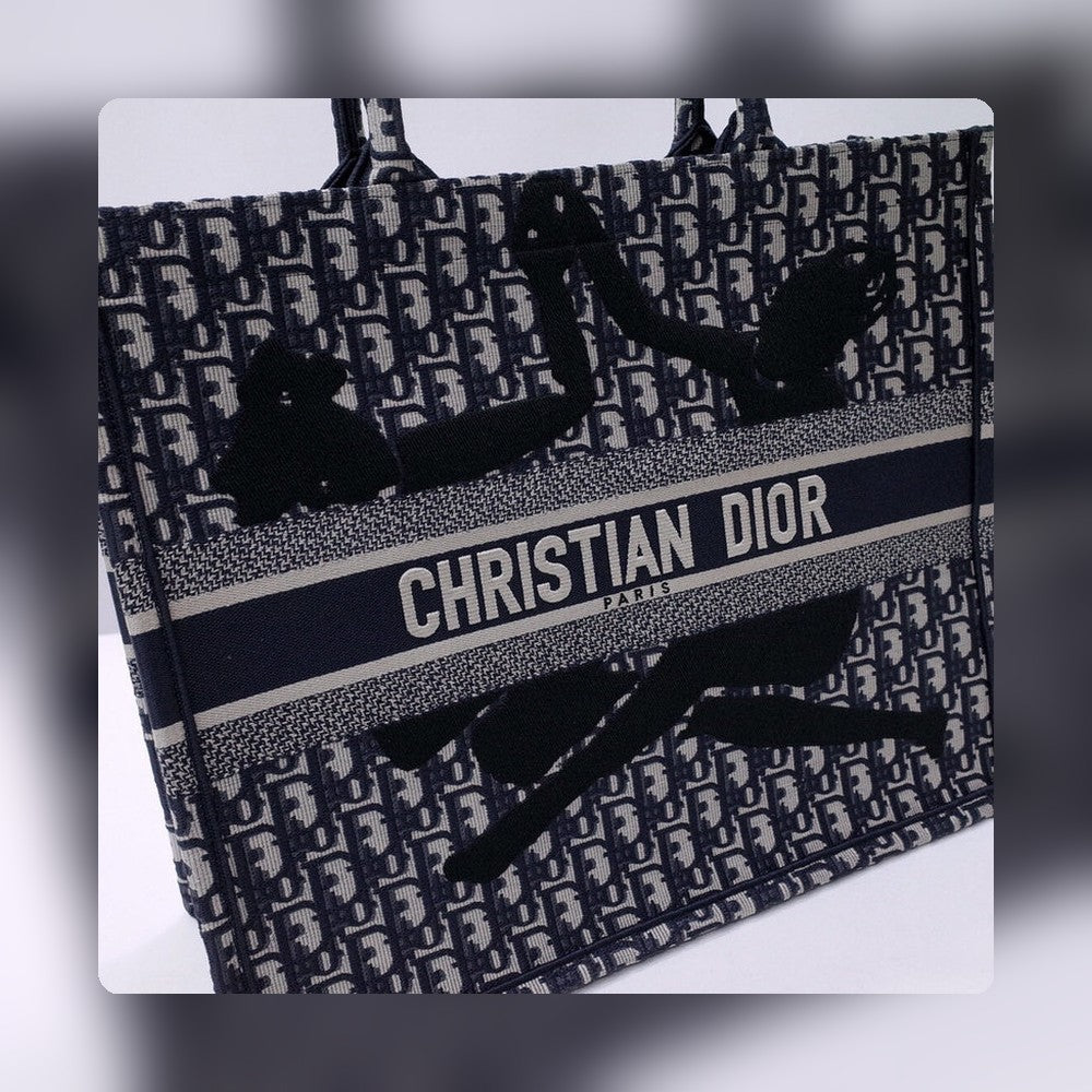 Anum Bags Detail