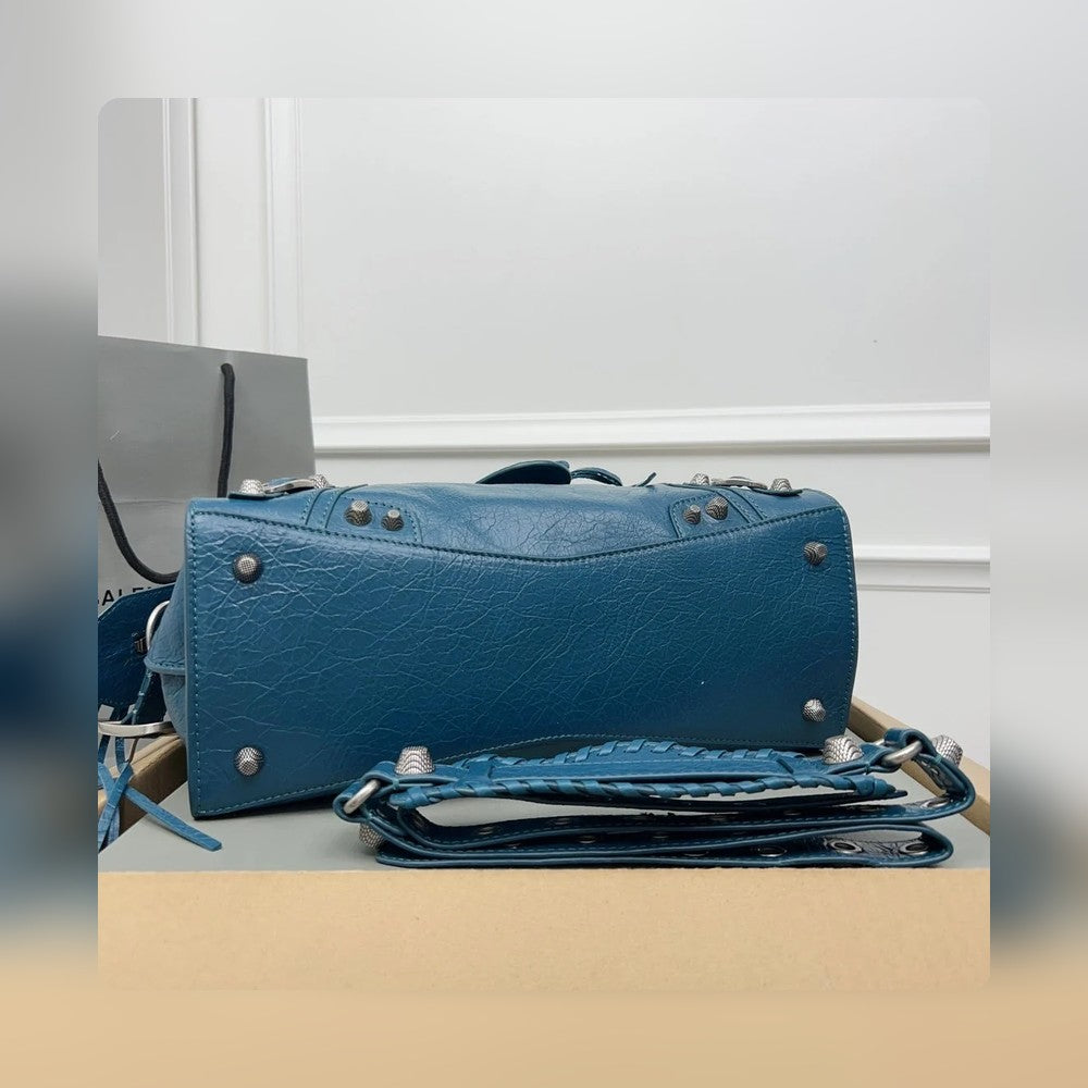new-luxury-designer-bags-nm24283