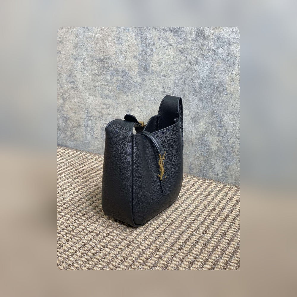 Anum Bags - Best High-End Brands in One Place - AFFORDABLE LUXURY BAGS - 15580
