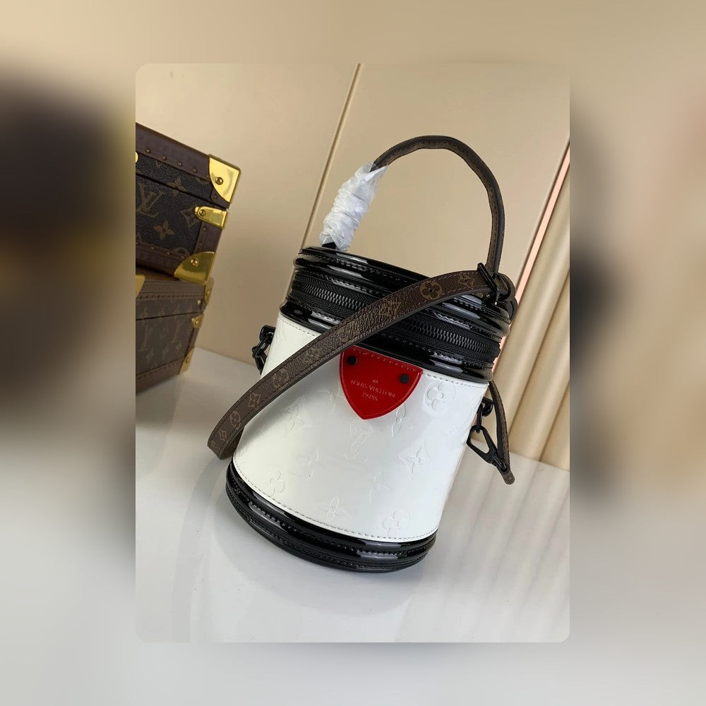 Anum Bags ln Luxury Bag --56656